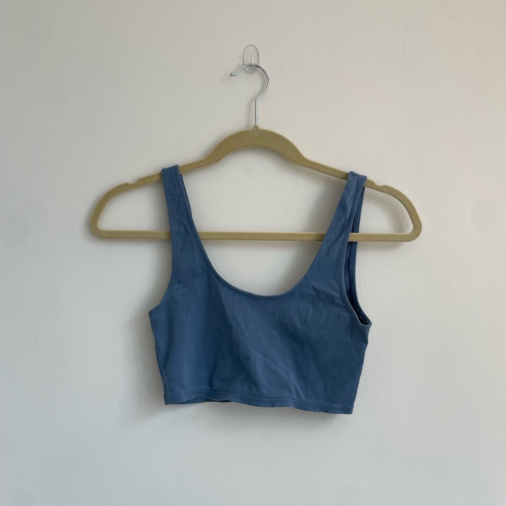 aritzia cropped tank